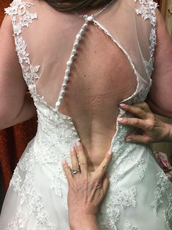 Wedding dress alteration, photo 1